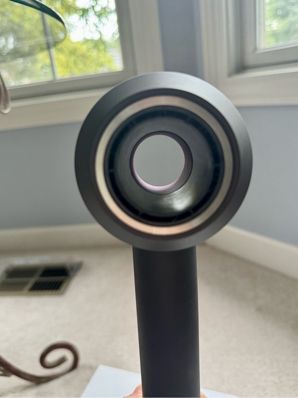 Dyson Supersonic HD01 Iron/Fuchsia with Box & 3 Attachments - Picture 11 of 12